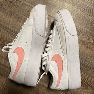 Womens nike blazers